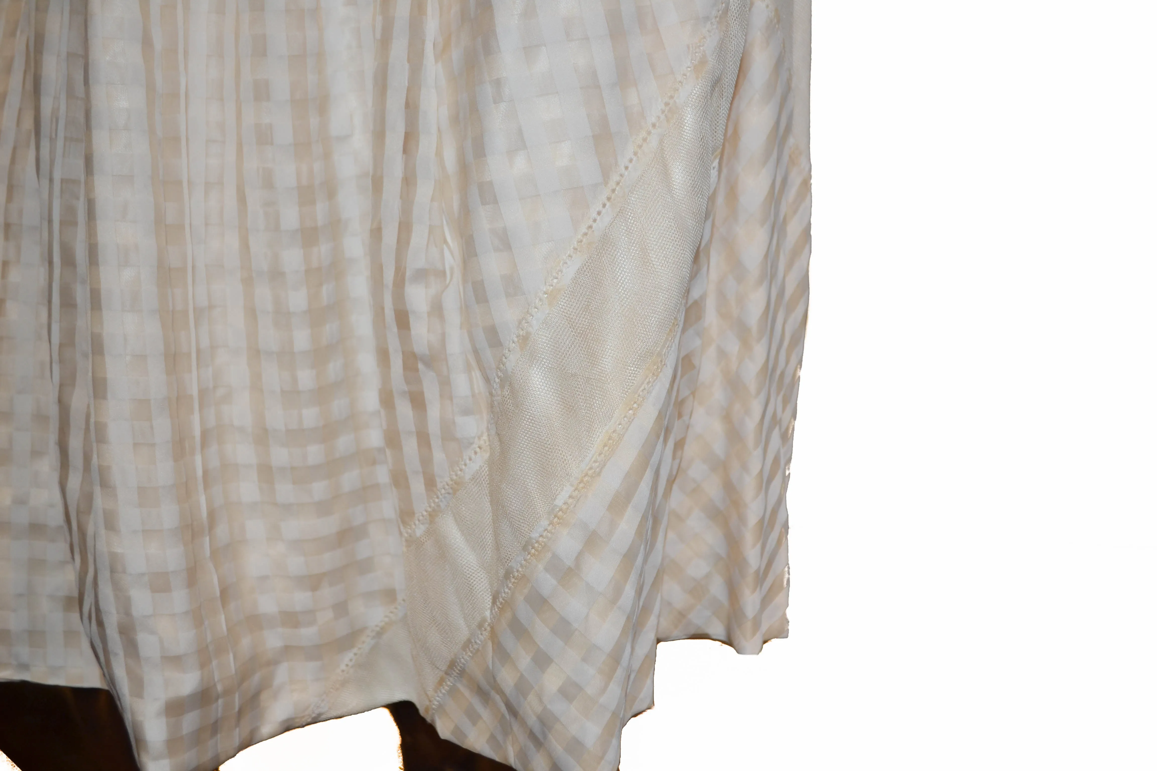Authentic New Louis Vuitton Beige Skirt Size 34