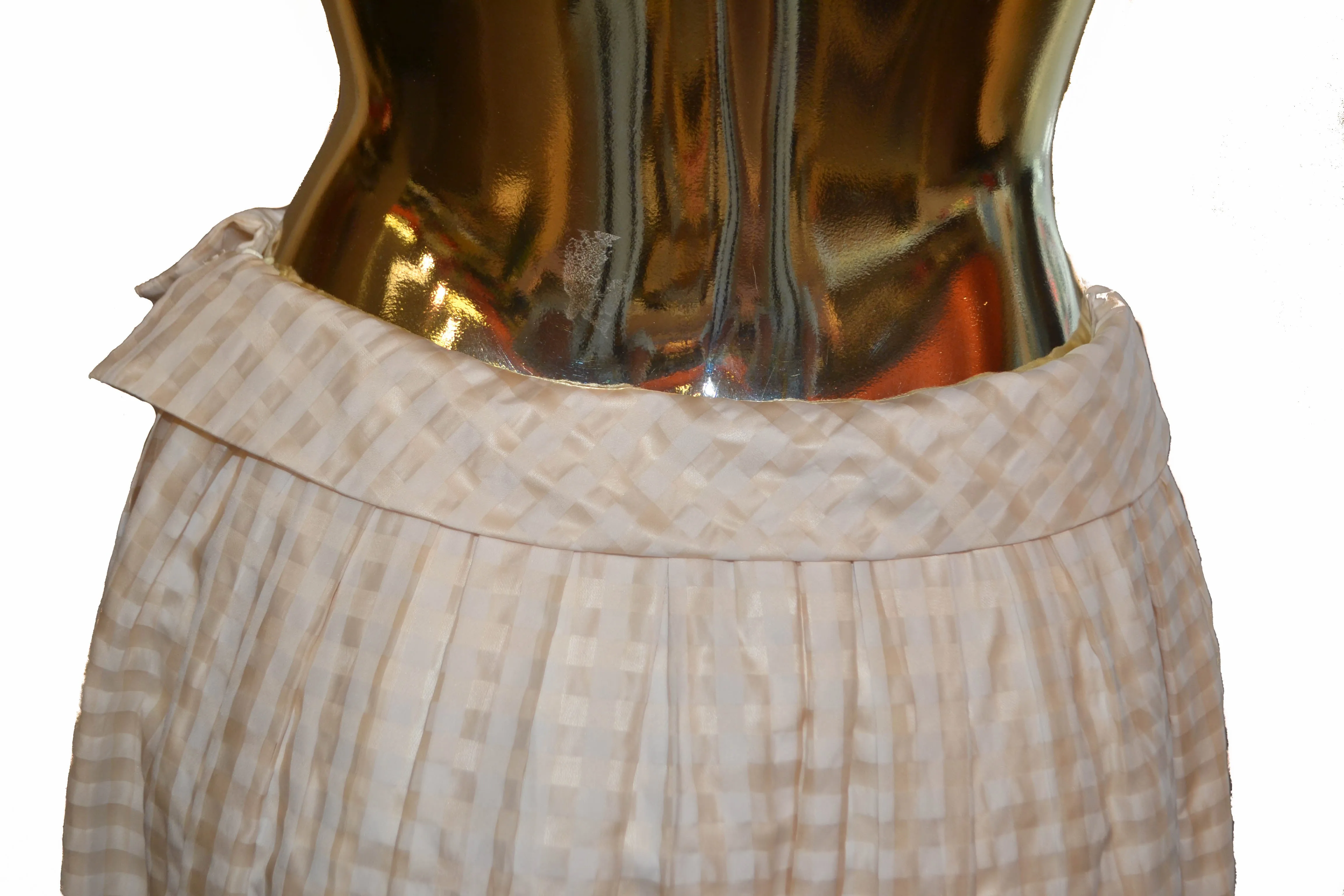 Authentic New Louis Vuitton Beige Skirt Size 34