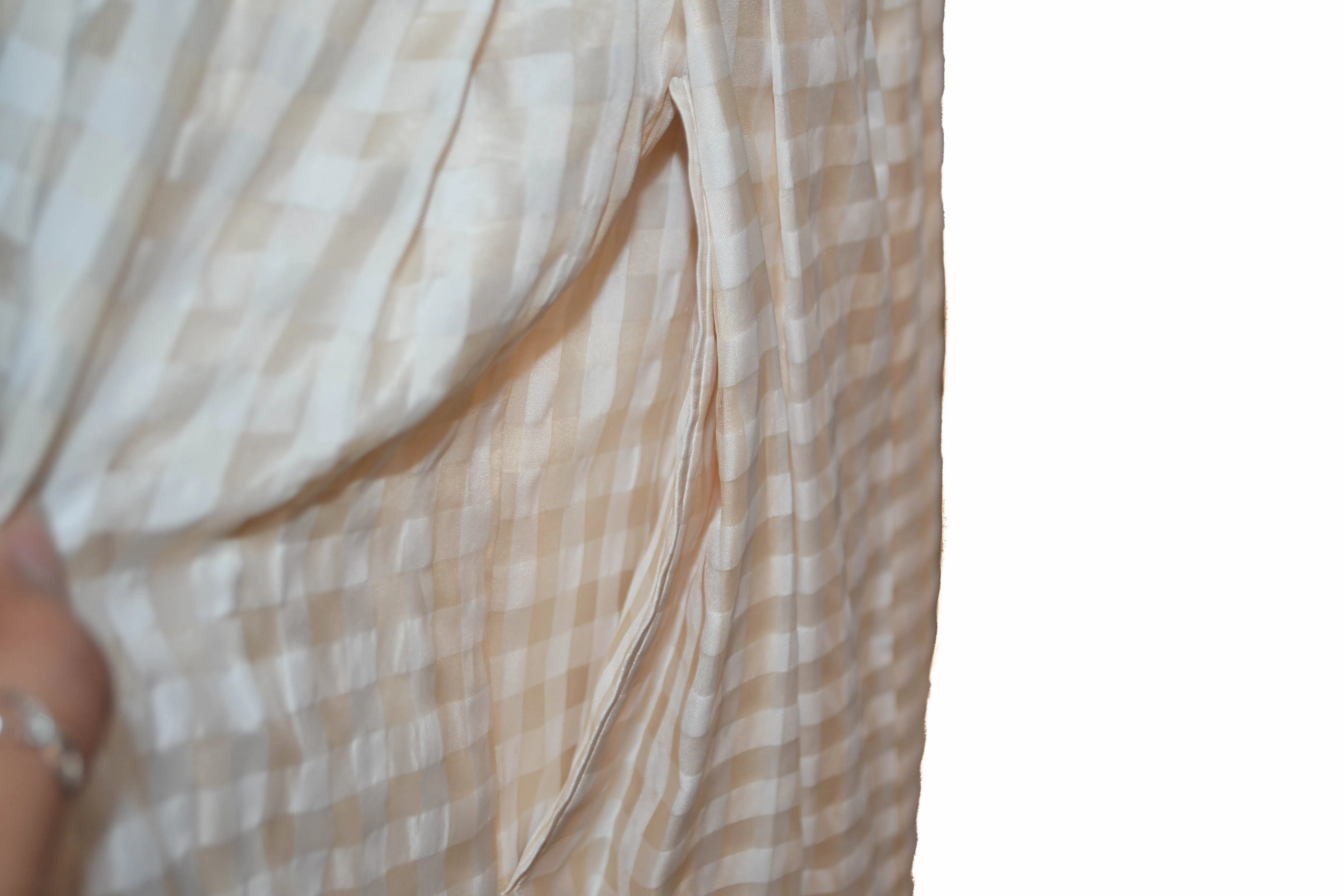 Authentic New Louis Vuitton Beige Skirt Size 34