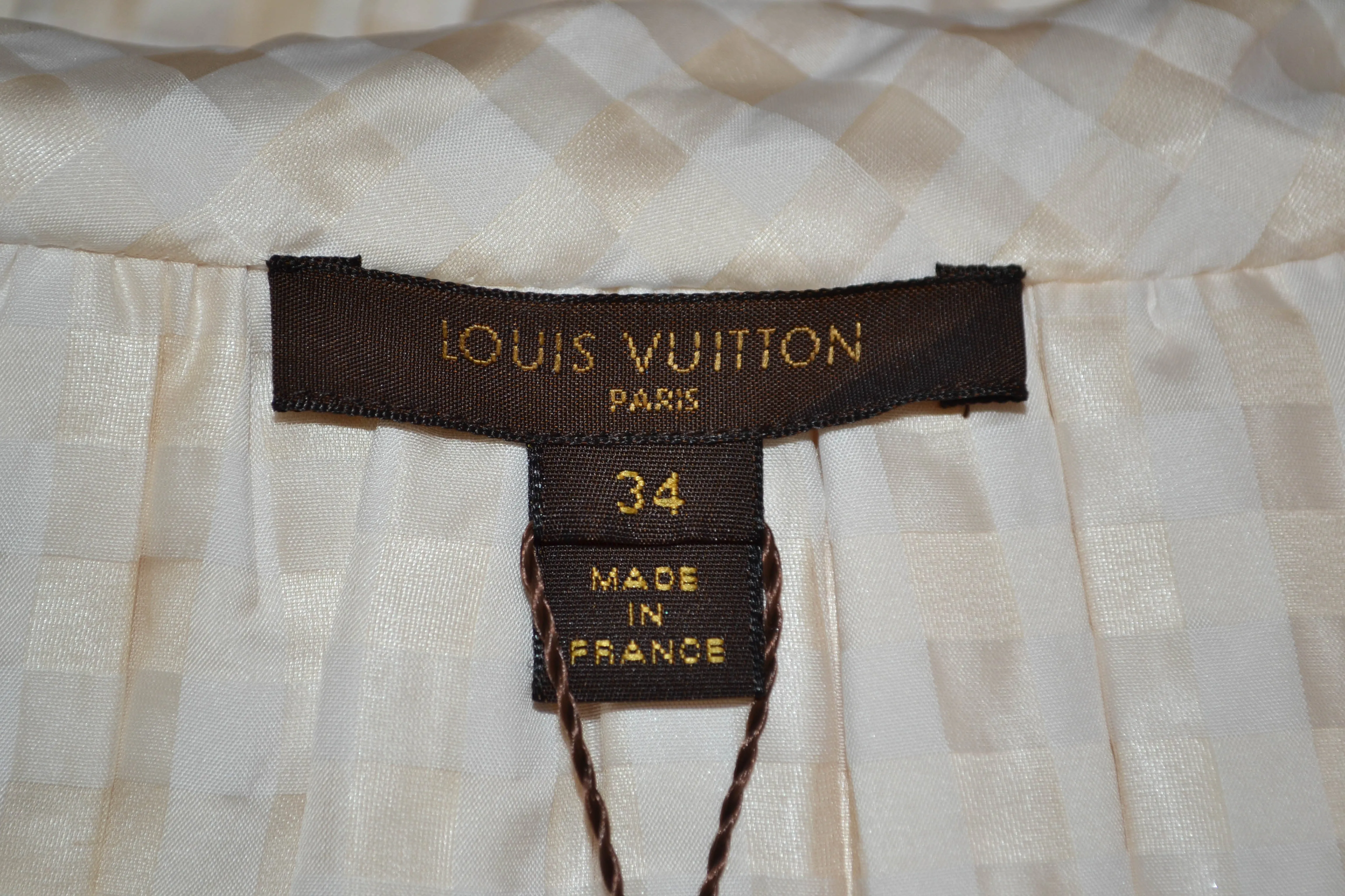 Authentic New Louis Vuitton Beige Skirt Size 34